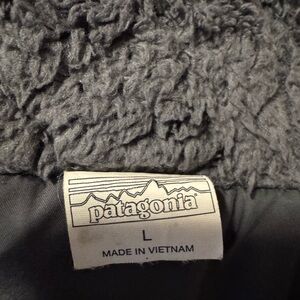 Patagonia Charcoal Fleece Reversible Vest Outerwear